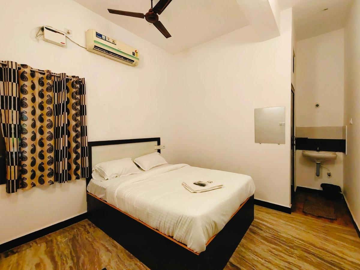 Отель La Dreamy Residency Пондичерри Экстерьер фото