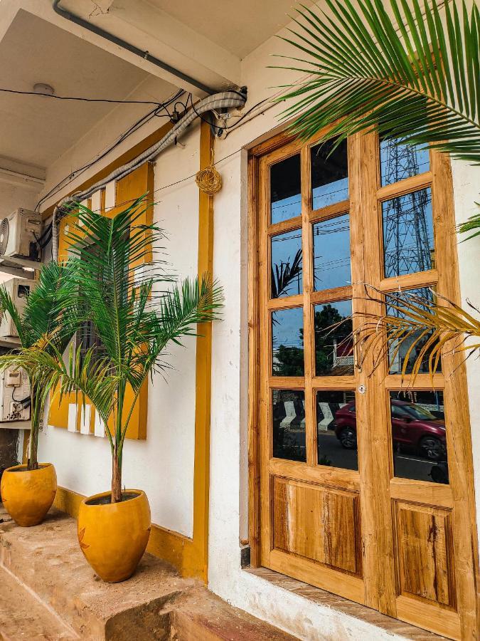 Отель La Dreamy Residency Пондичерри Экстерьер фото